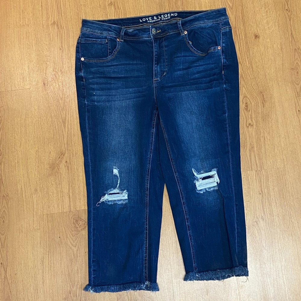 Love & Legend factory torn cropped jeans